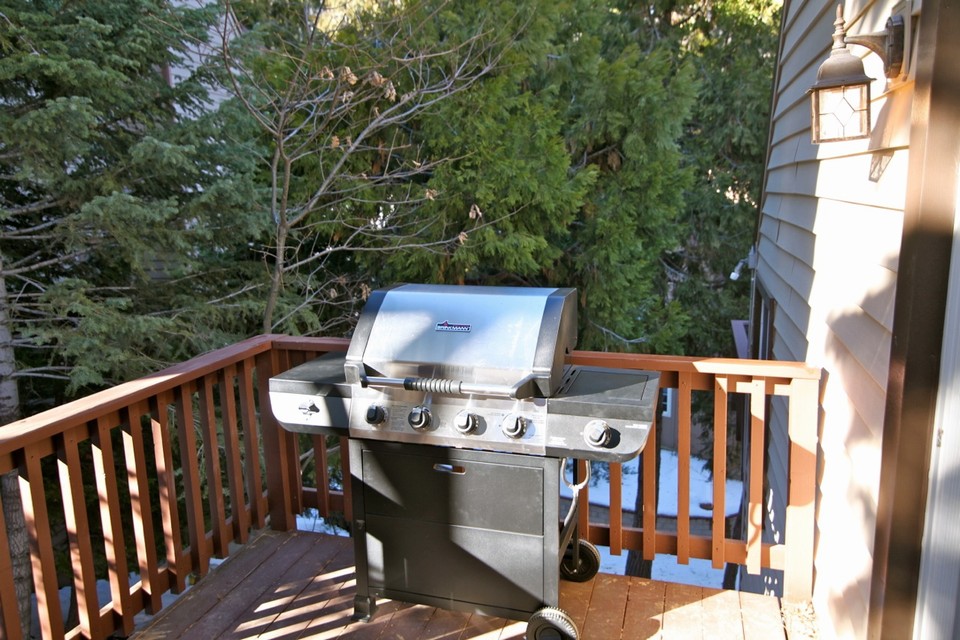 deck off kitchen sliders