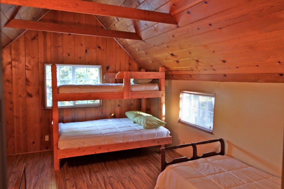 vaulted ceilings upstairs