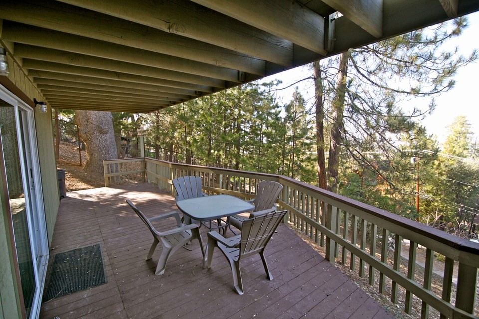 deck off of lower level room