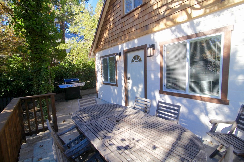 front porch facing front door