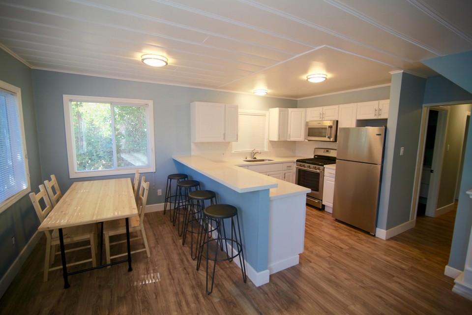 dining area and breakfast bar